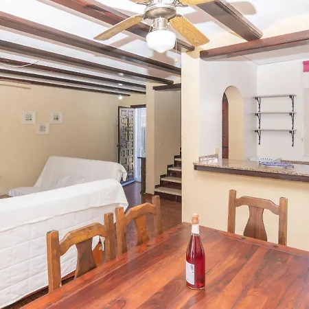Chalet Adosado Con Parcela Propia. Wifi Gratis. Villa