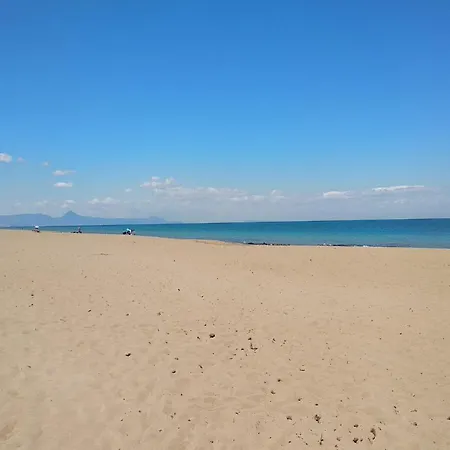 Chalet Adosado Con Parcela Propia. Wifi Gratis. * Dénia